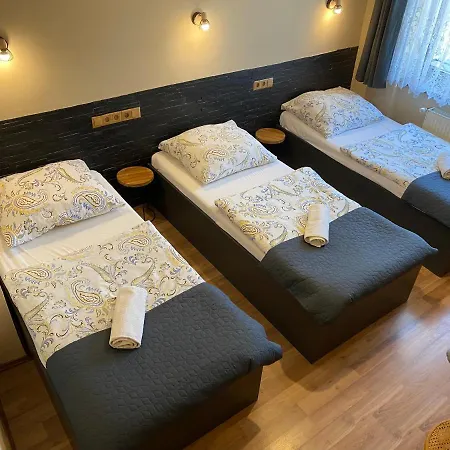 Pri Kastieli 3* Bratislava